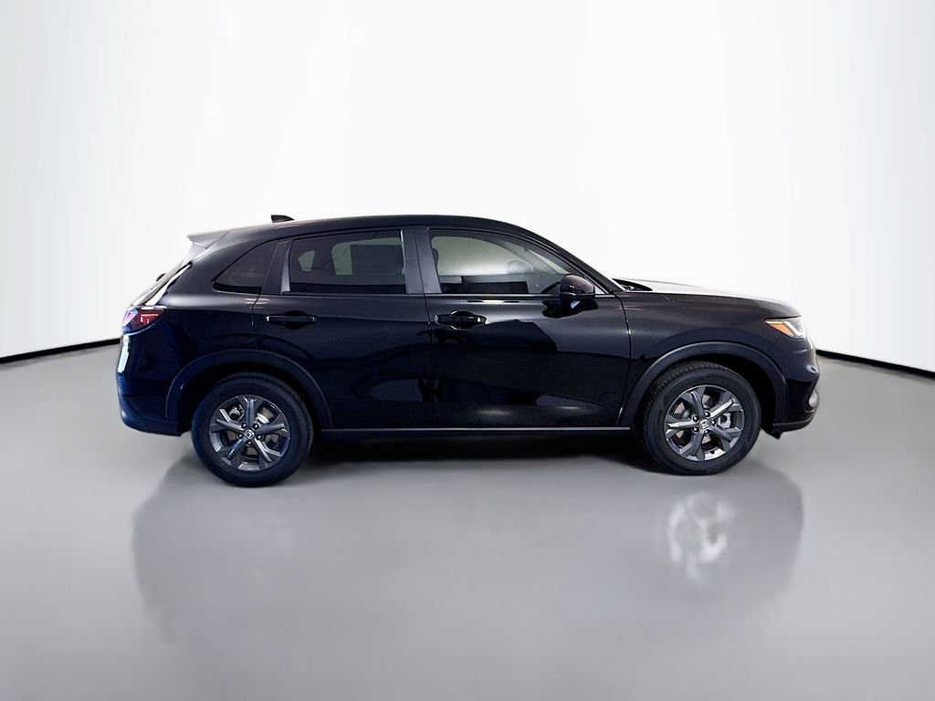 New 2026 Honda HR-V LX image 8