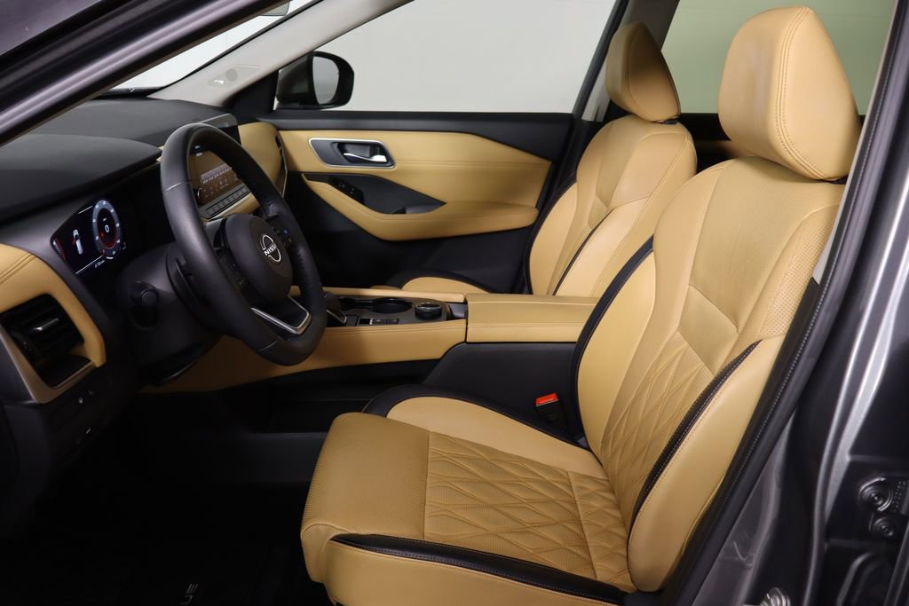 Used 2023 Nissan Rogue Platinum w/ Platinum Premium Package AWD/4WD image 14