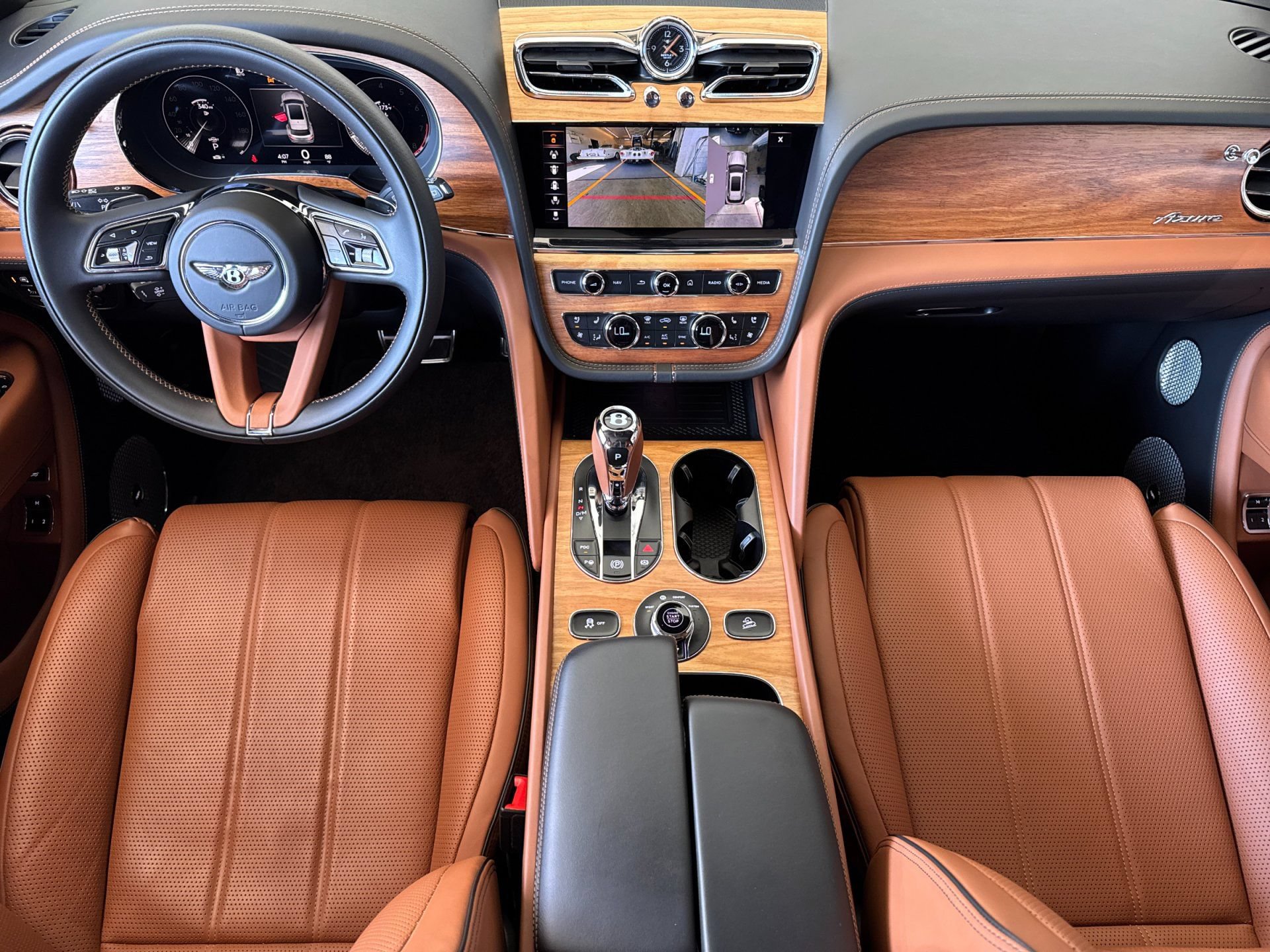 Certified 2023 Bentley Bentayga Extended Wheelbase AWD/4WD image 4