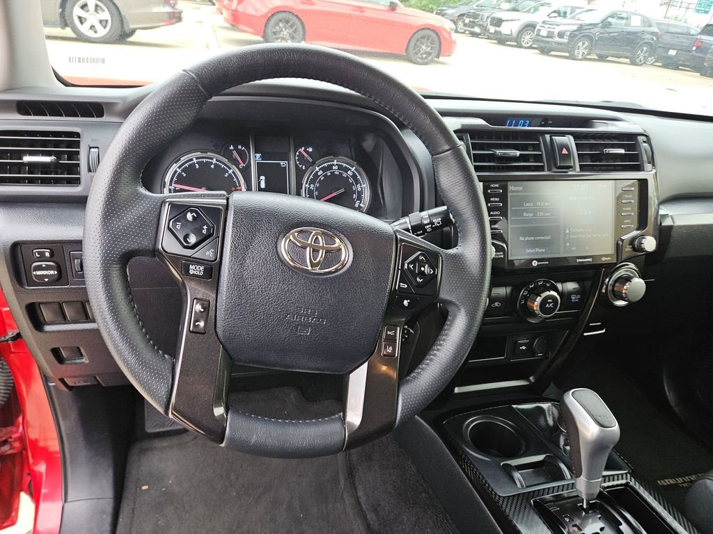 Used 2024 Toyota 4Runner TRD Off-Road AWD/4WD image 17