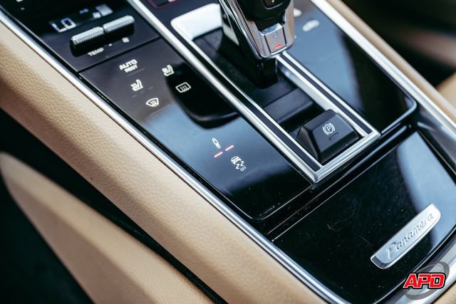 Used 2018 Porsche Panamera 4S AWD/4WD image 23