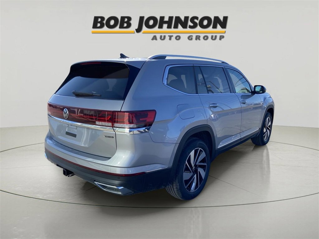 New 2025 Volkswagen Atlas SEL image 4