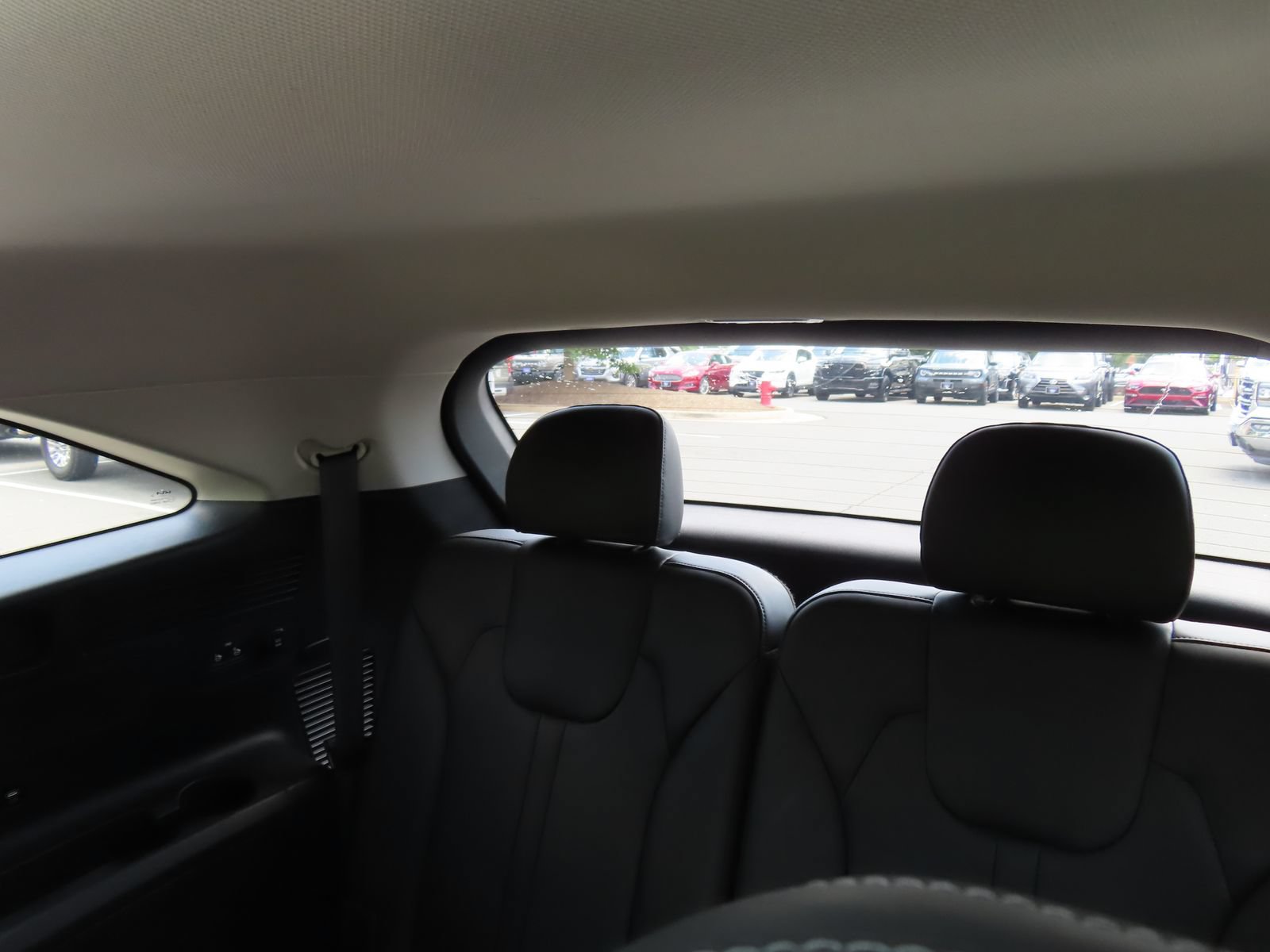 Used 2025 Kia Sorento SX AWD/4WD image 33