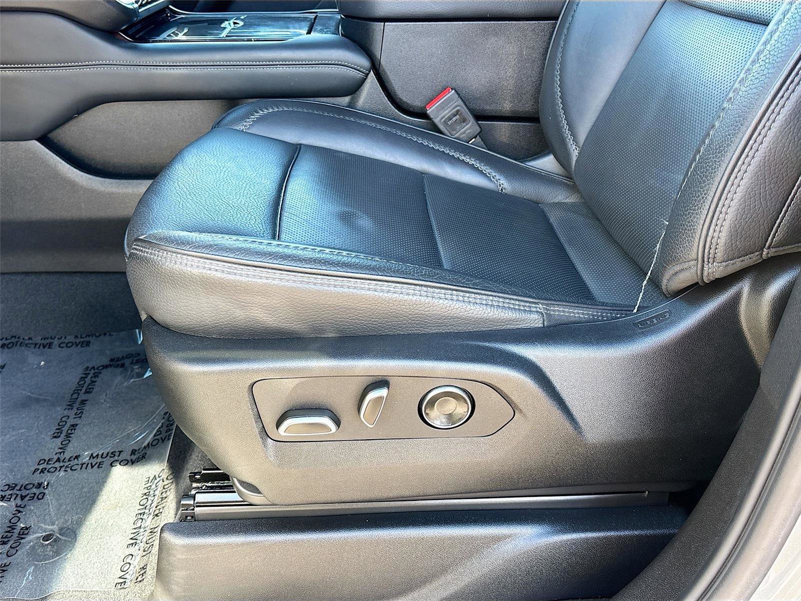 Used 2025 GMC Yukon Denali image 20