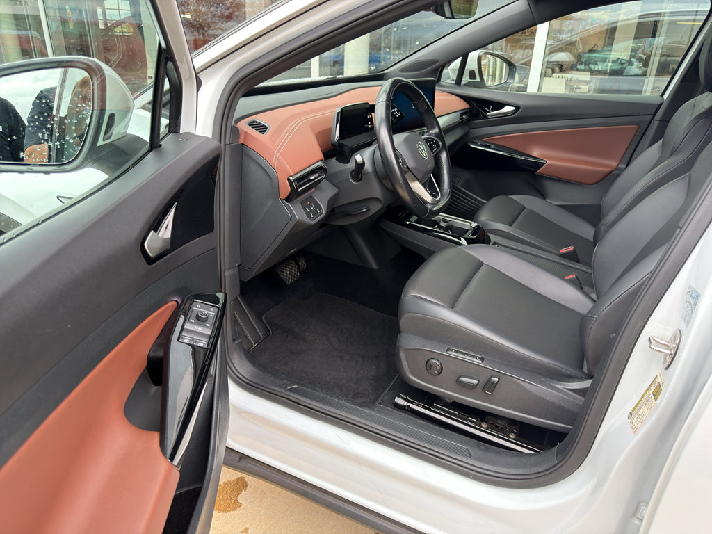 Used 2021 Volkswagen ID.4 Pro S w/ Gradient Package image 11