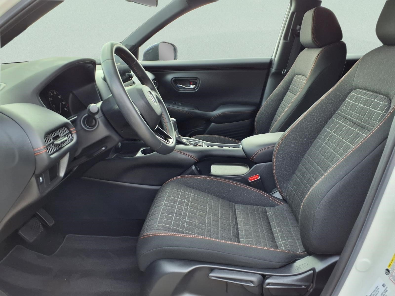 Used 2024 Honda HR-V Sport image 10