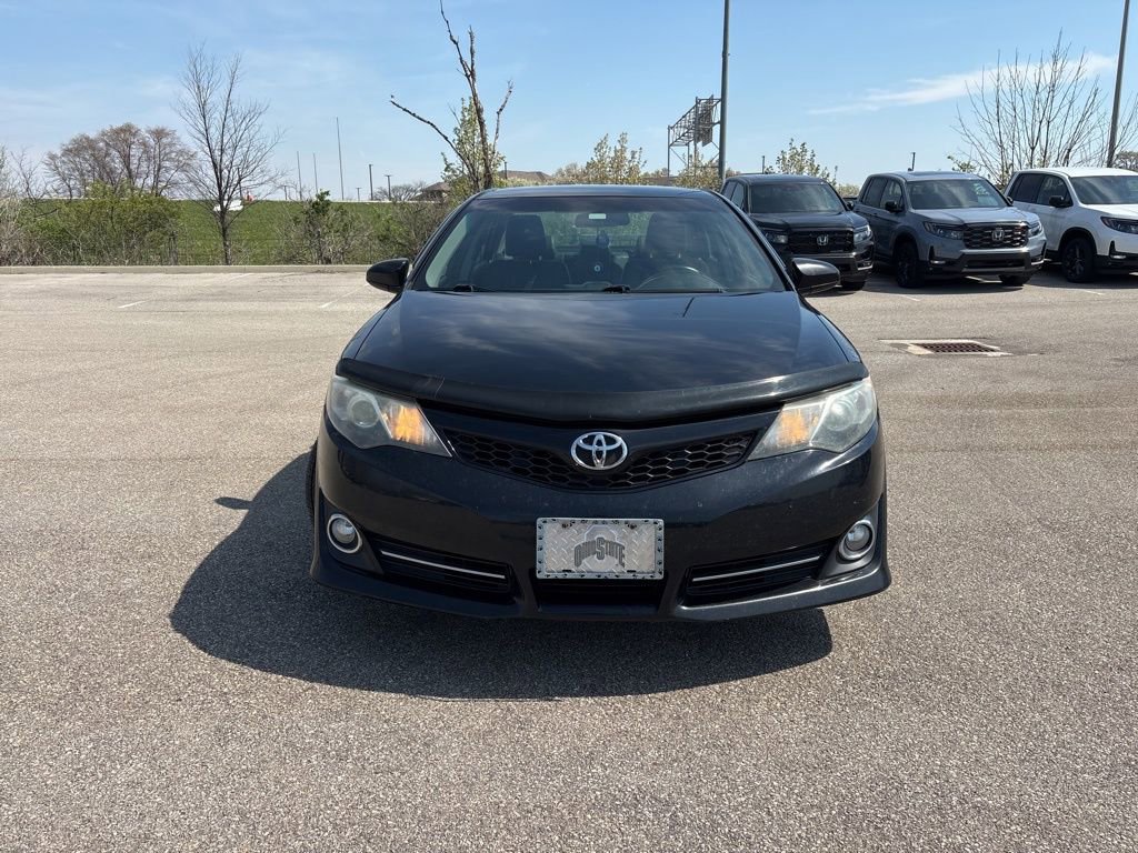 Used 2012 Toyota Camry SE image 2
