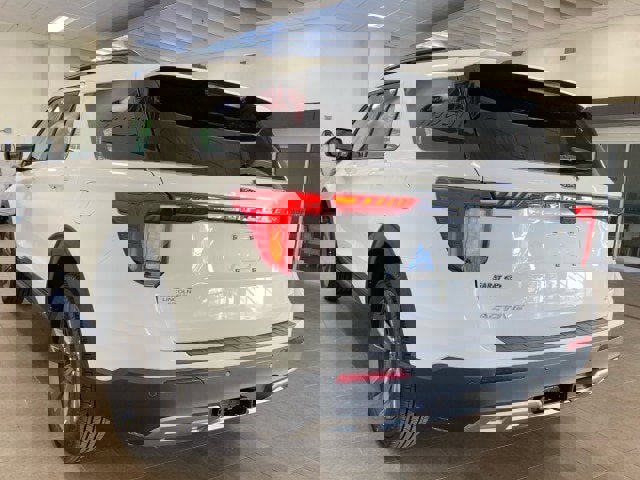 New 2026 Ford Explorer Active w/ Active Comfort Package image 5