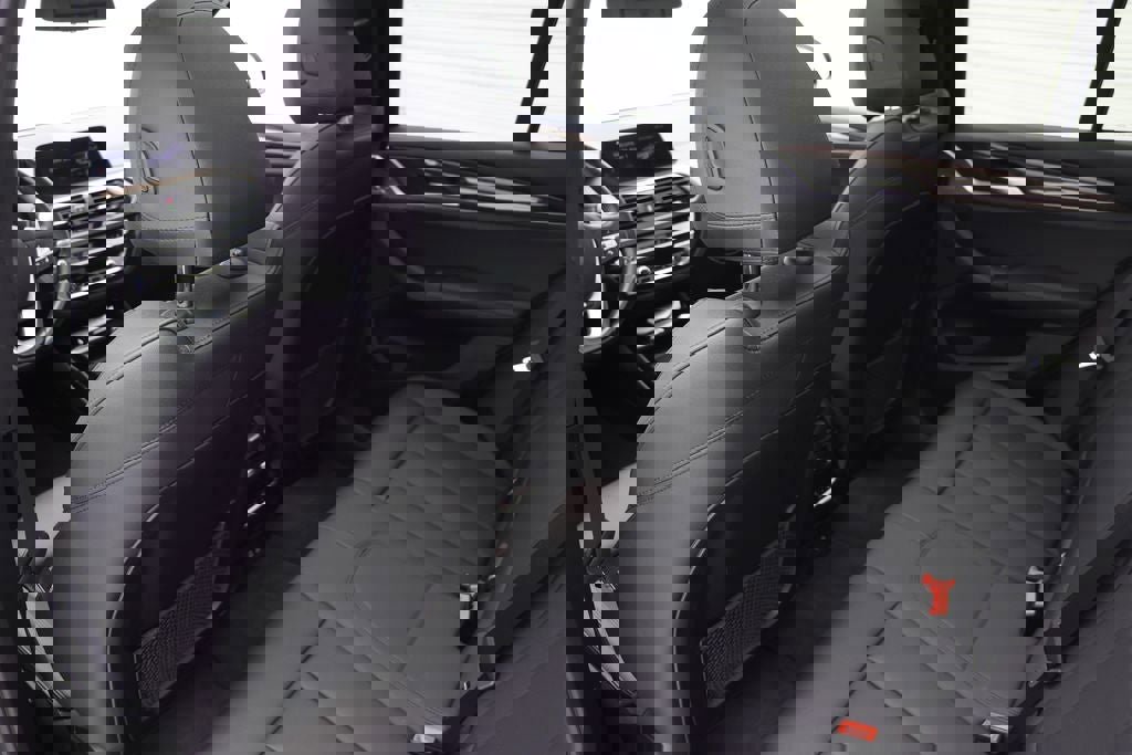 Used 2021 BMW X3 xDrive30i w/ Convenience Package image 9