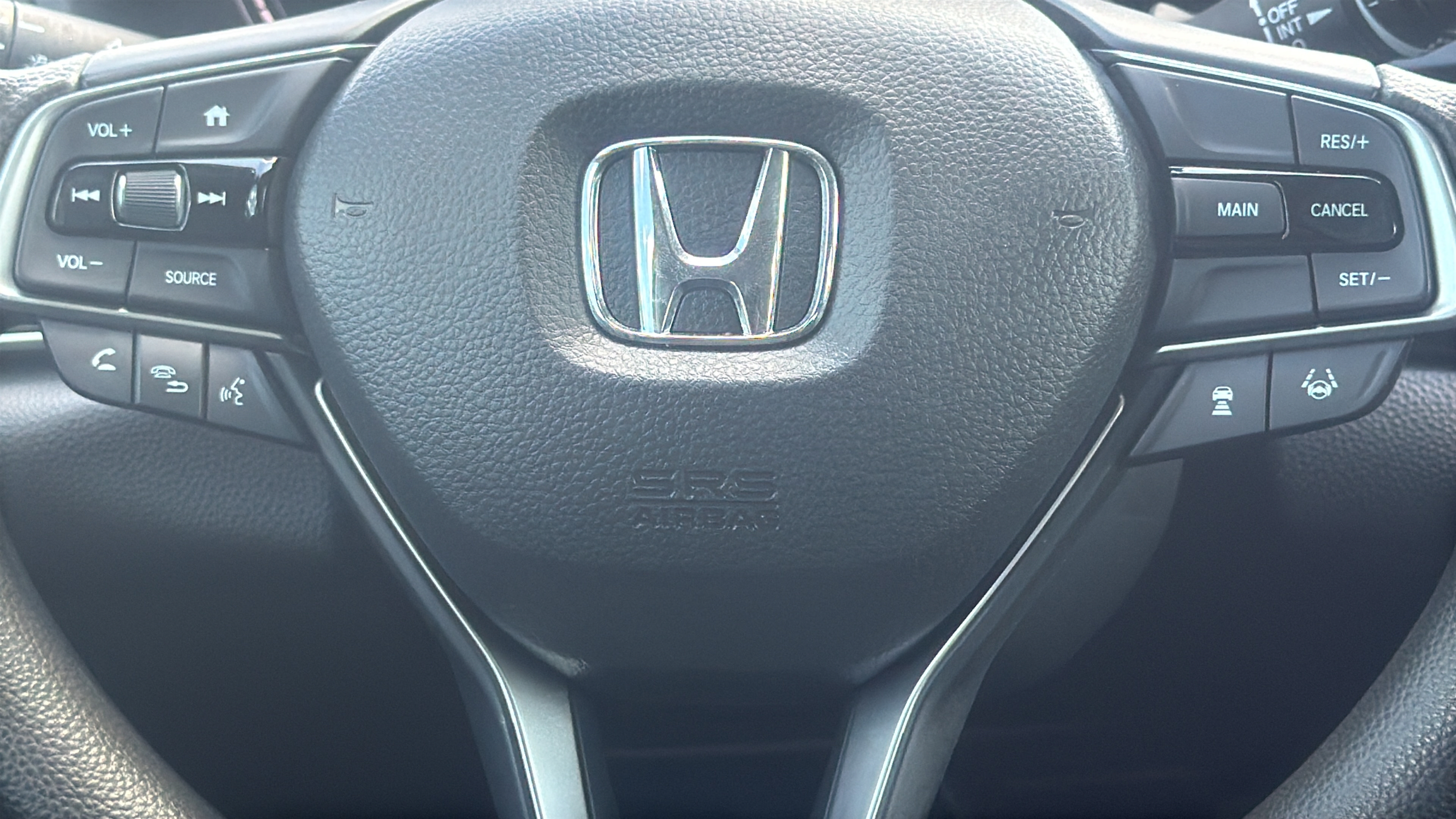 Used 2020 Honda Accord LX image 18
