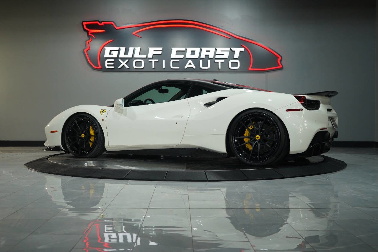 Used 2017 Ferrari 488 GTB image 7