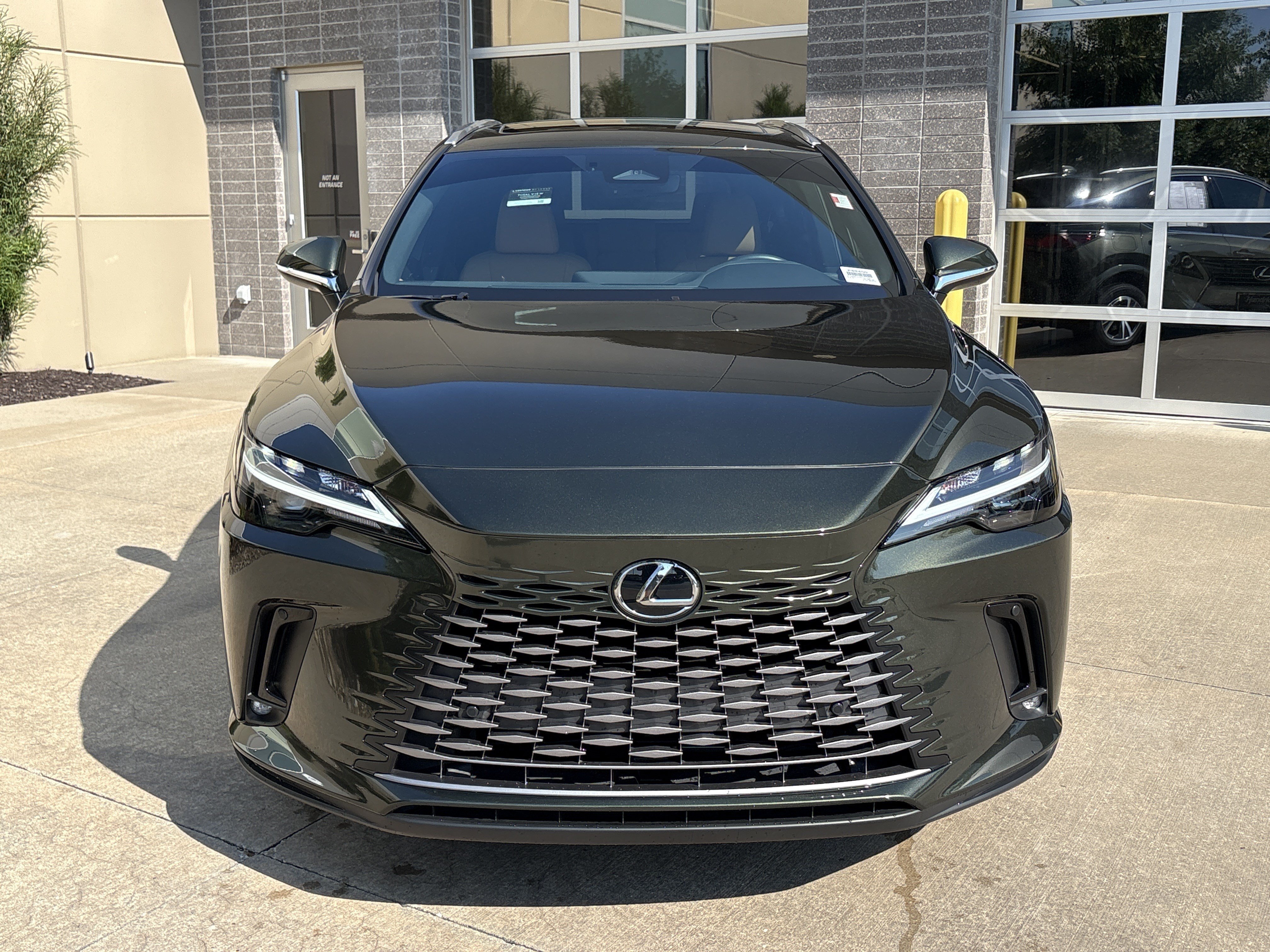 Certified 2025 Lexus RX 350h AWD/4WD image 3