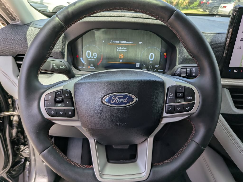 Used 2026 Ford Explorer Active w/ Active Comfort Package RWD image 29