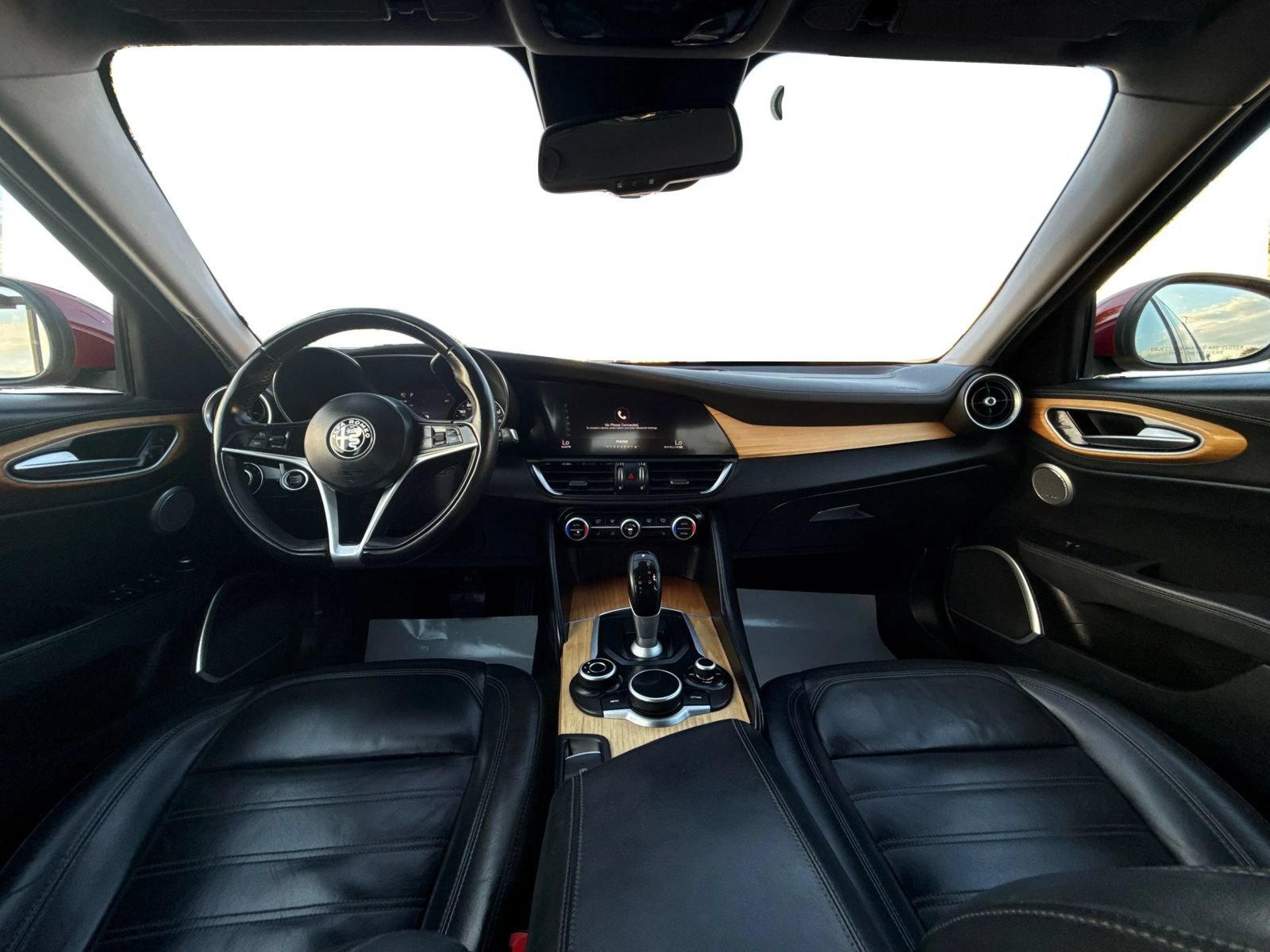 Used 2017 Alfa Romeo Giulia Ti w/ TI Lusso Light Wood Package RWD image 22