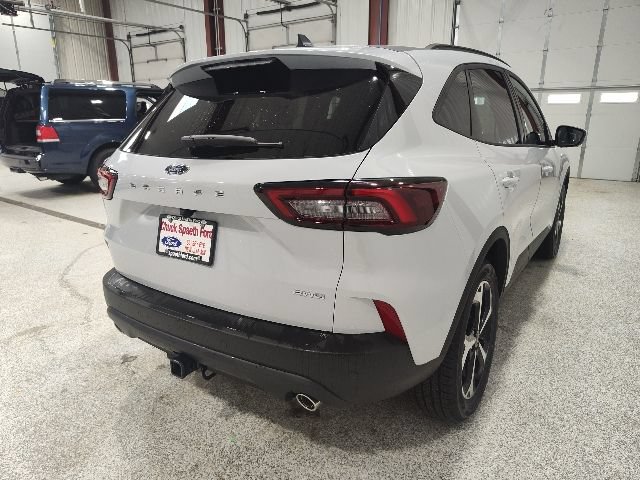 New 2026 Ford Escape ST-Line Select w/ Tech Pack #2 AWD/4WD image 7
