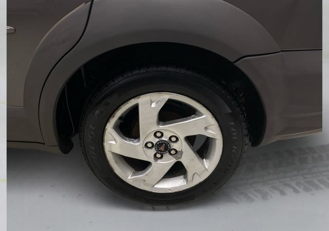 Used 2003 Pontiac Vibe w/ Power Group Value Package FWD image 19
