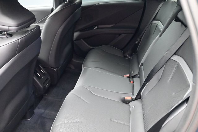 New 2027 BMW iX3 50 xDrive w/ Technology Package AWD/4WD image 19