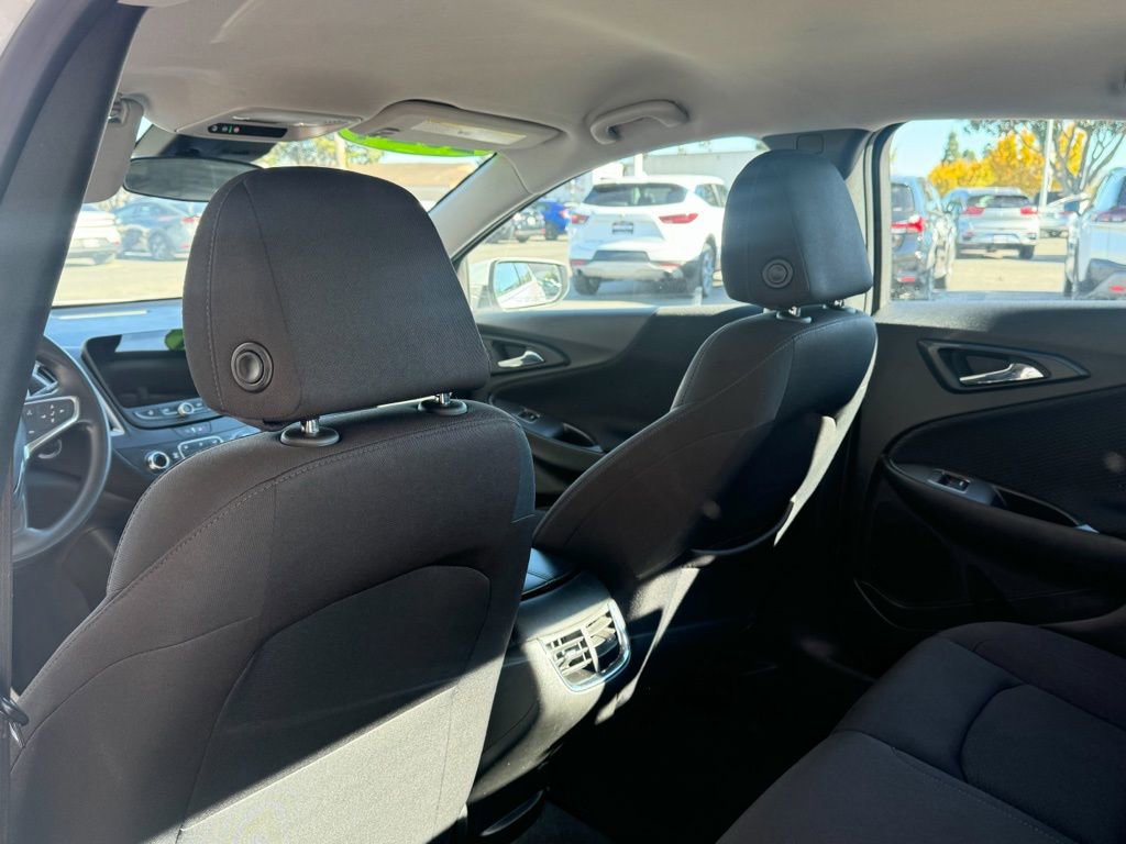 Used 2024 Chevrolet Malibu LT image 17