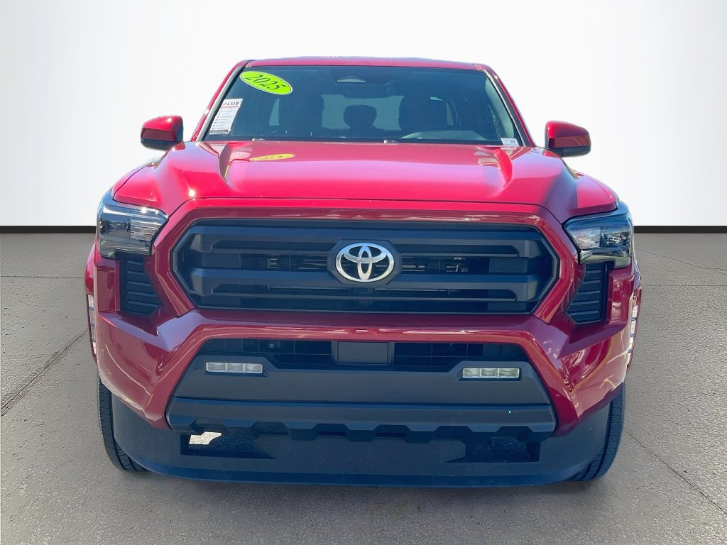 Used 2025 Toyota Tacoma SR5 AWD/4WD image 2