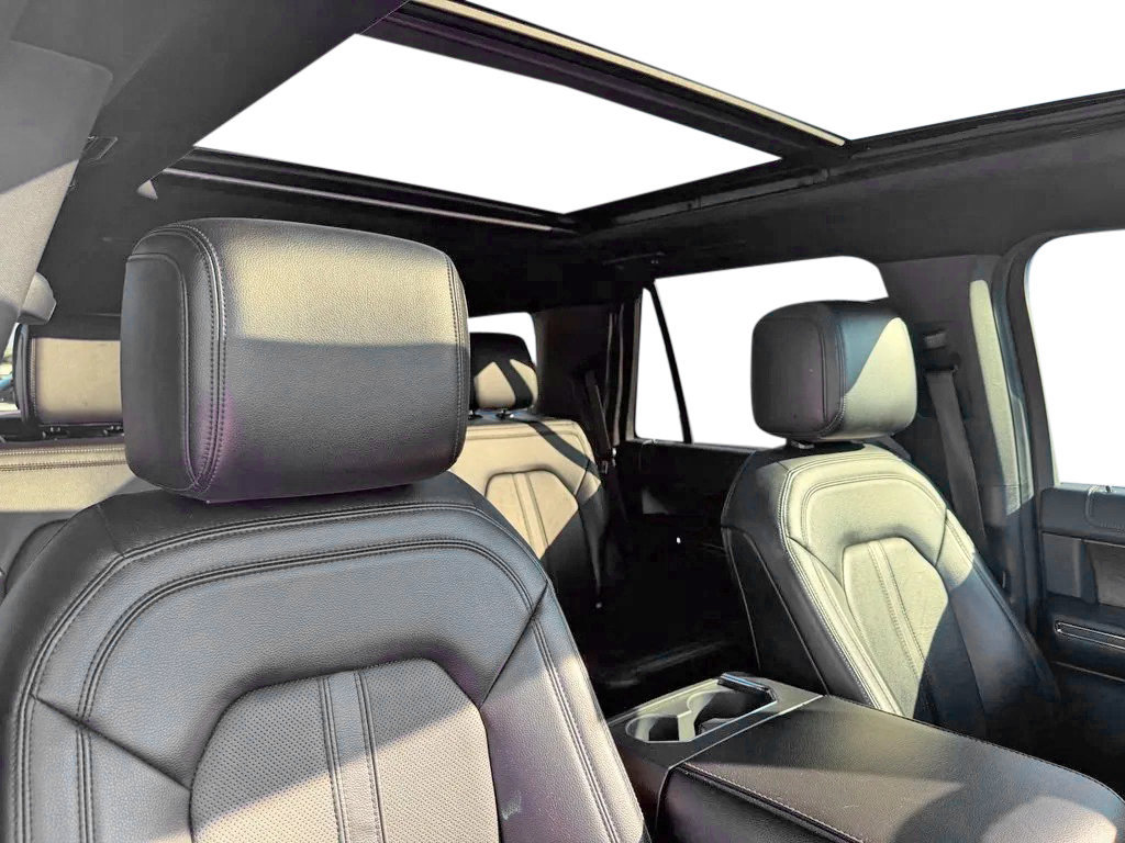 Used 2021 Ford Expedition Limited AWD/4WD image 25