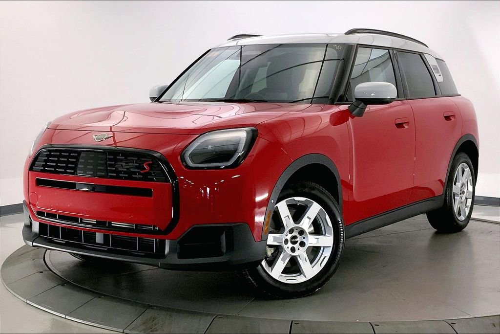 Certified 2025 MINI Cooper Countryman S w/ Comfort Package Max image 11