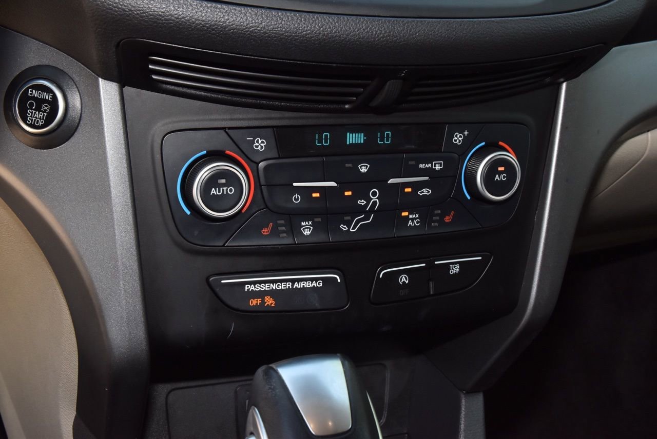 Used 2019 Ford Escape SEL image 31