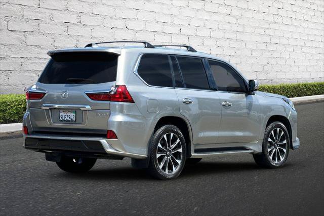 Certified 2021 Lexus LX 570 4WD w/ Sport Package image 4