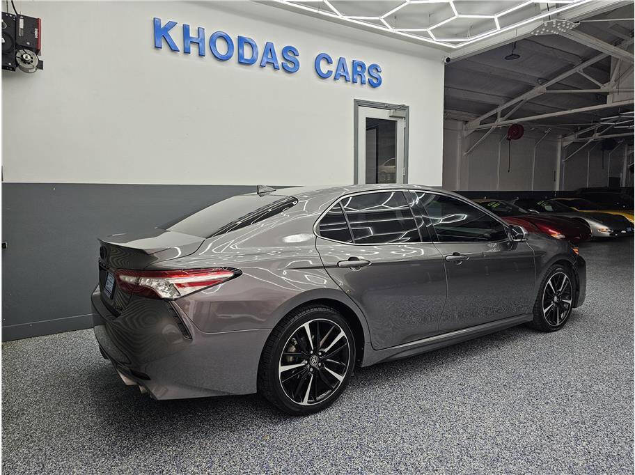 Used 2020 Toyota Camry XSE w/ Navigation Package image 6