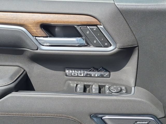 New 2026 Chevrolet Silverado 1500 High Country w/ Midnight Edition AWD/4WD image 26