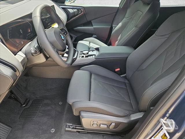 Certified 2025 BMW X3 xDrive30i w/ Premium Package image 15