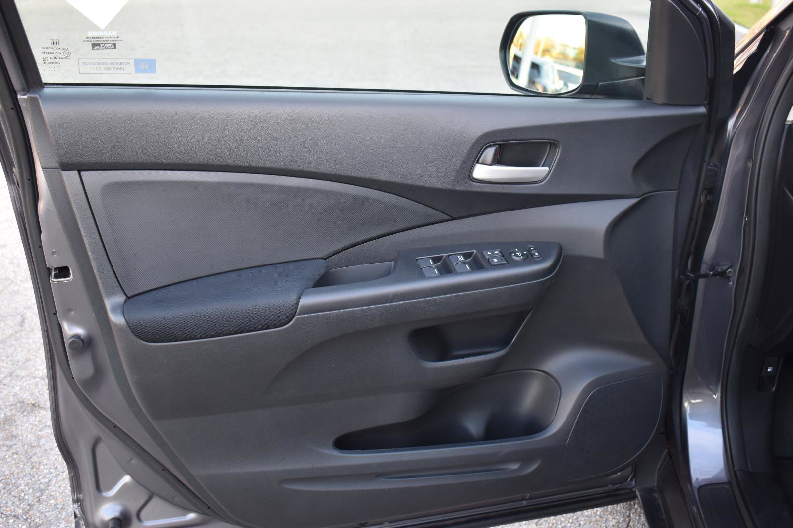 Used 2016 Honda CR-V LX image 11