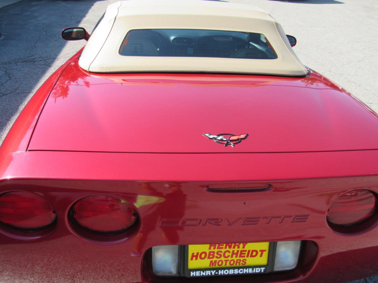 Used 2004 Chevrolet Corvette Convertible w/ Preferred Equipment Group RWD image 14