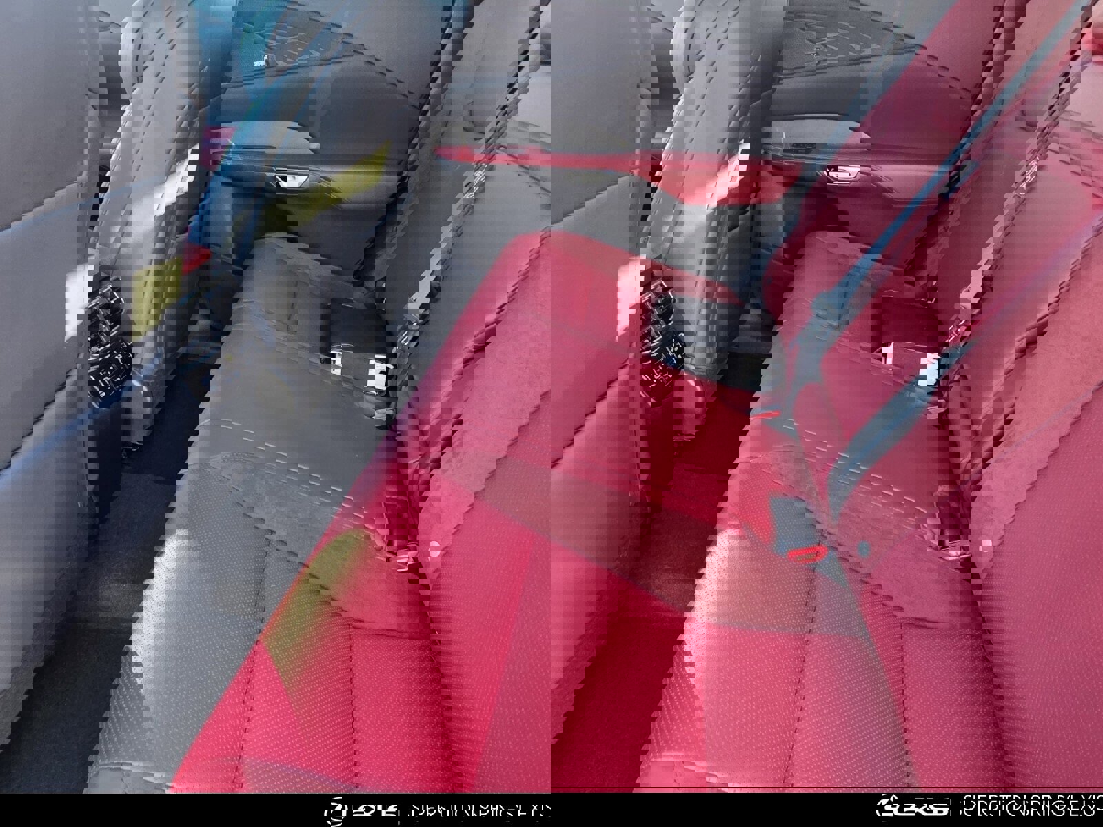 Certified 2023 Lexus RX 500h F Sport image 27