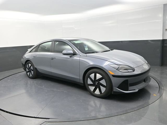 New 2025 Hyundai Ioniq 6 SE RWD video 2