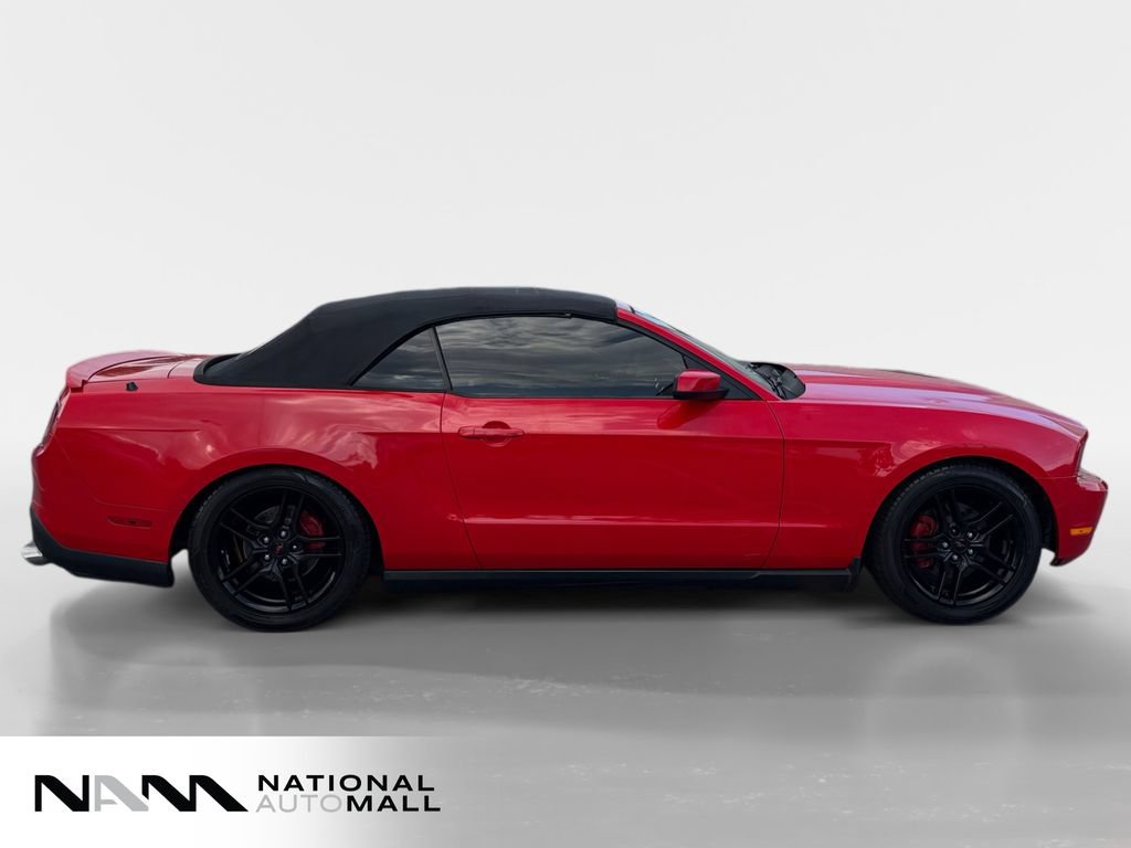 Used 2012 Ford Mustang Convertible RWD image 6