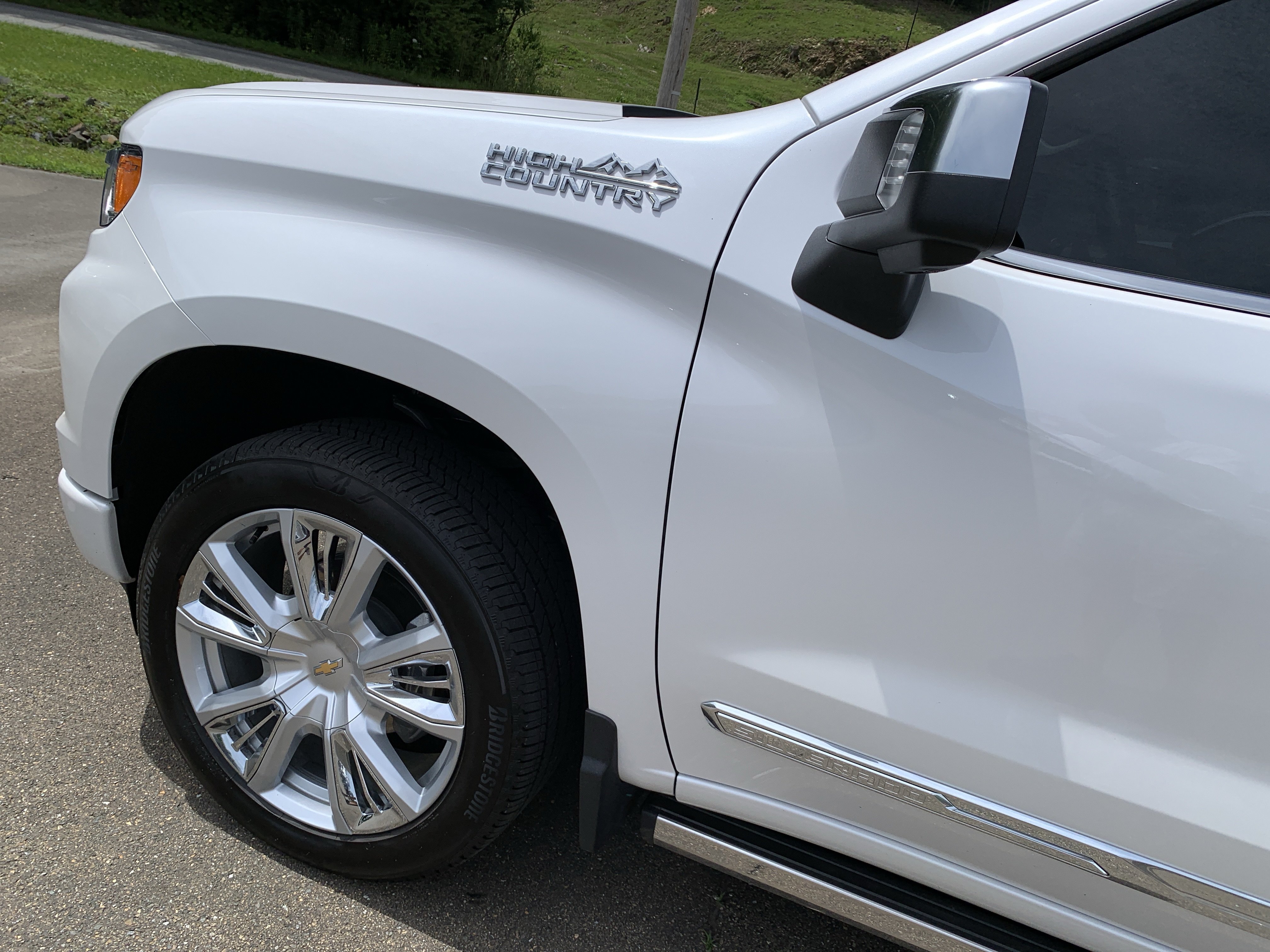 Used 2025 Chevrolet Silverado 1500 High Country AWD/4WD image 55