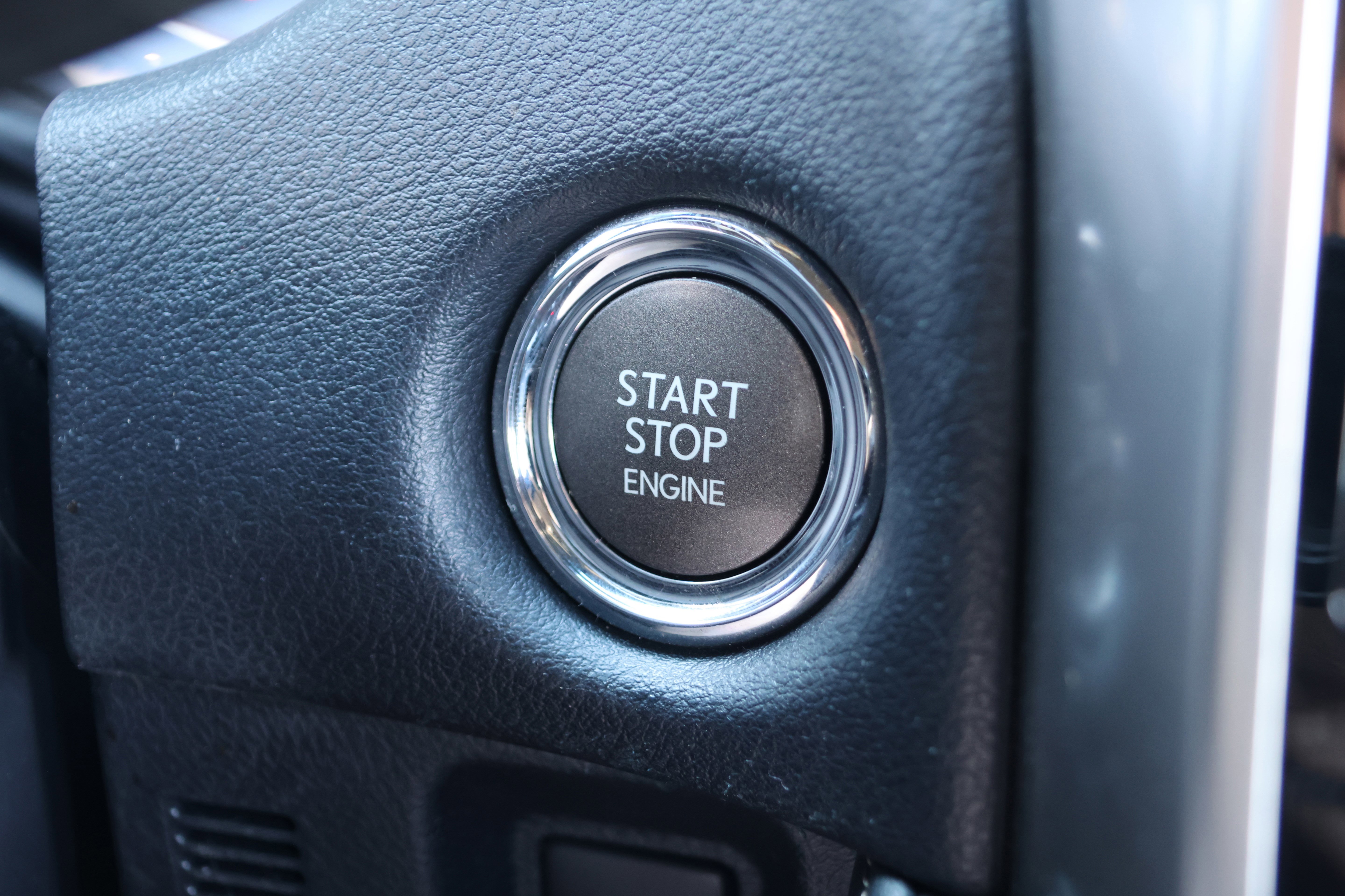 Used 2023 Lexus GX 460 Premium w/ Accessory Package AWD/4WD image 25