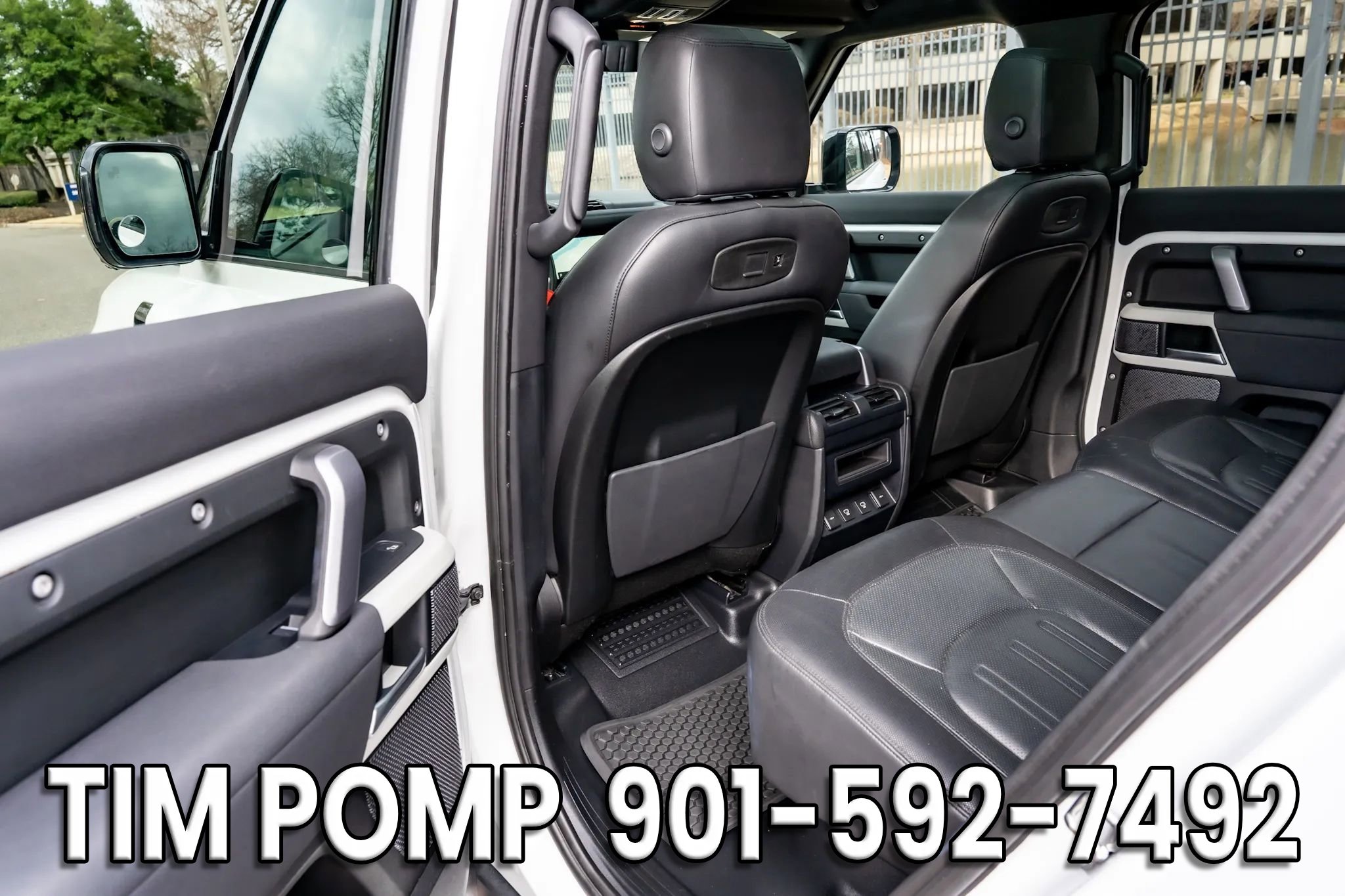 Used 2022 Land Rover Defender 110 X-Dynamic SE image 14