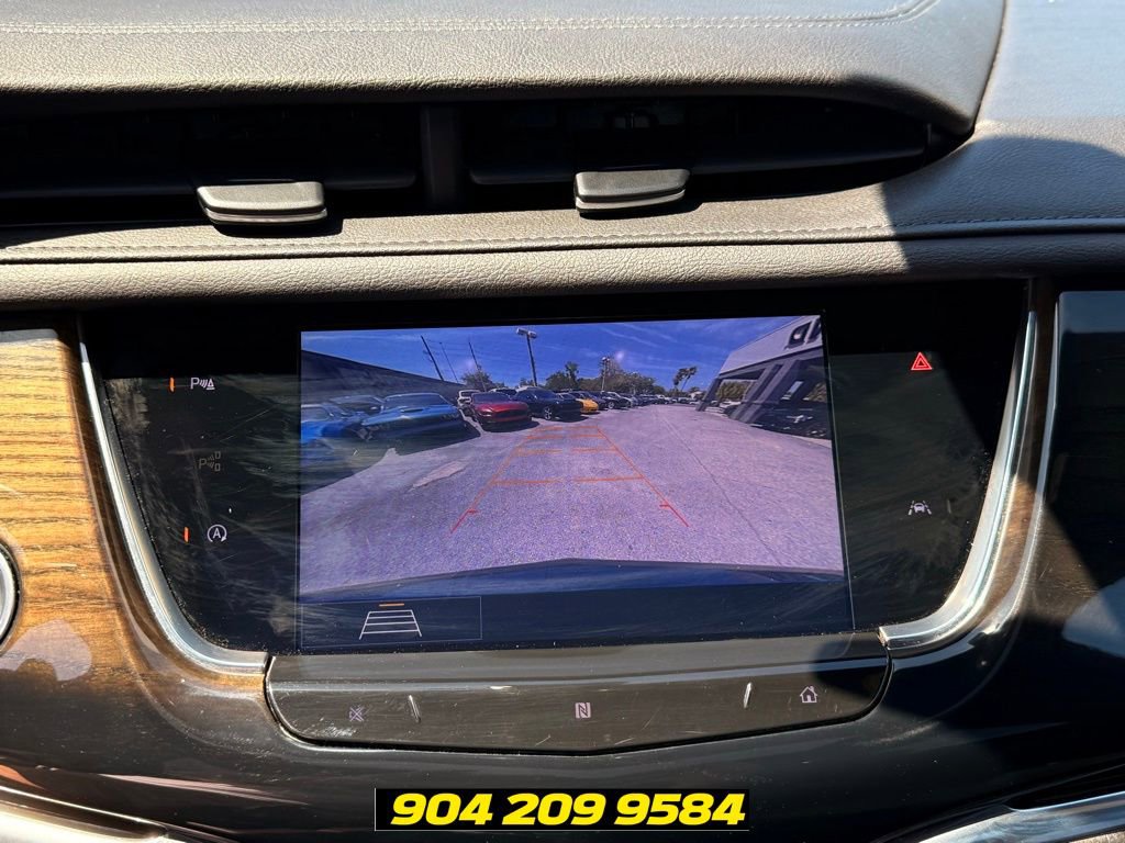 Used 2020 Cadillac XT6 Premium Luxury FWD image 17