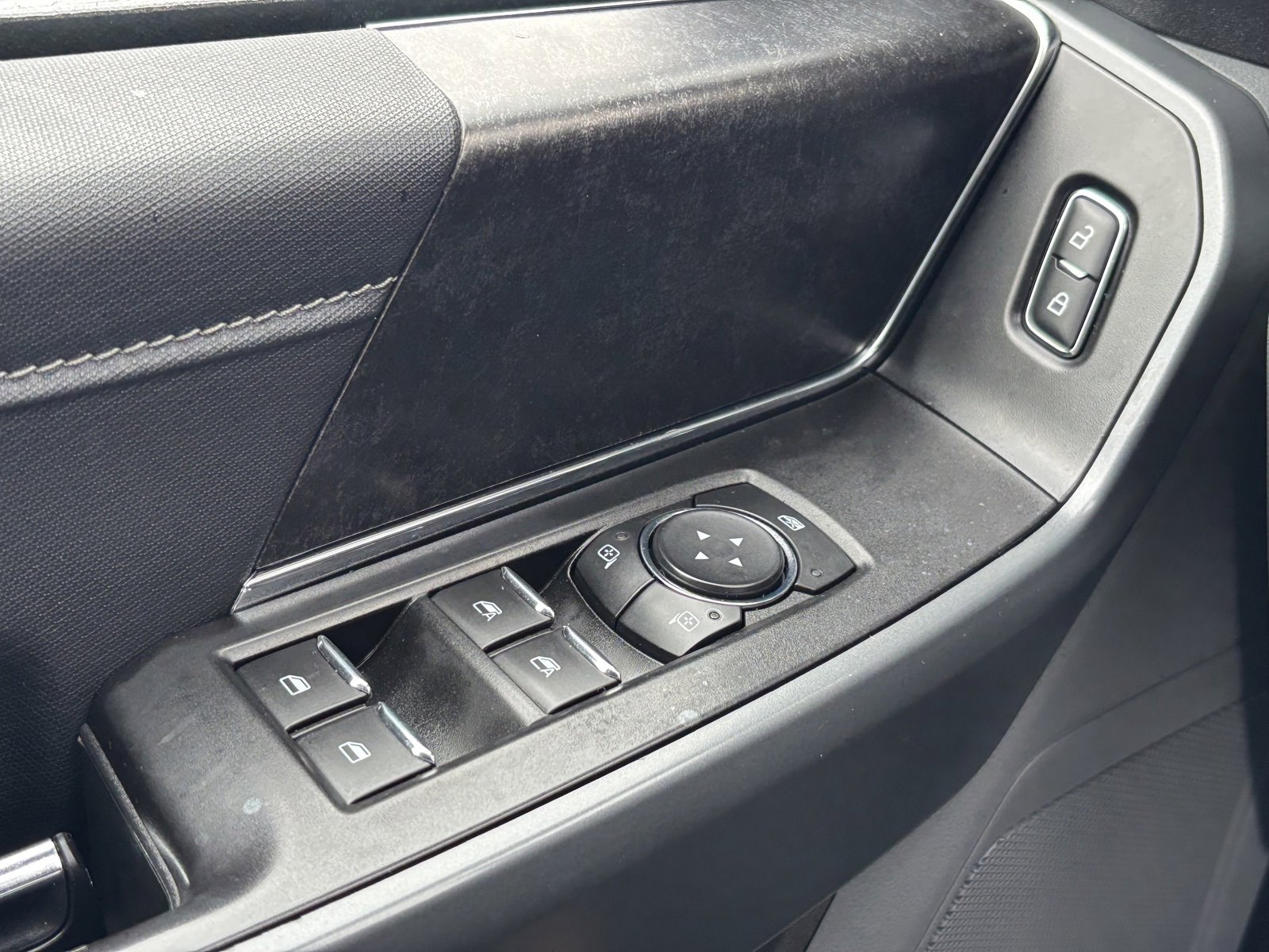 Used 2022 Ford F150 XLT w/ Equipment Group 302A High image 17