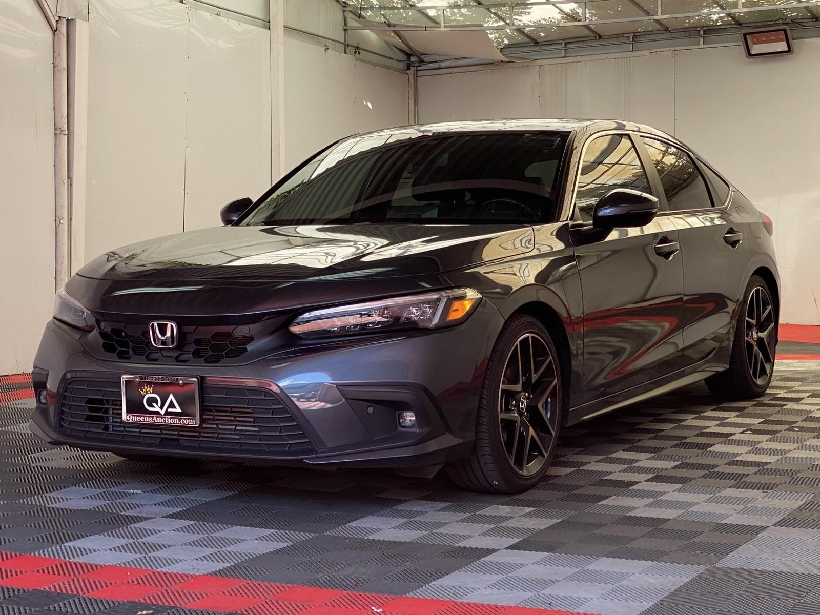 Used 2024 Honda Civic Sport Touring image 3