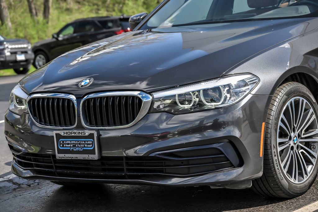 Used 2020 BMW 530i xDrive w/ Convenience Package AWD/4WD image 6