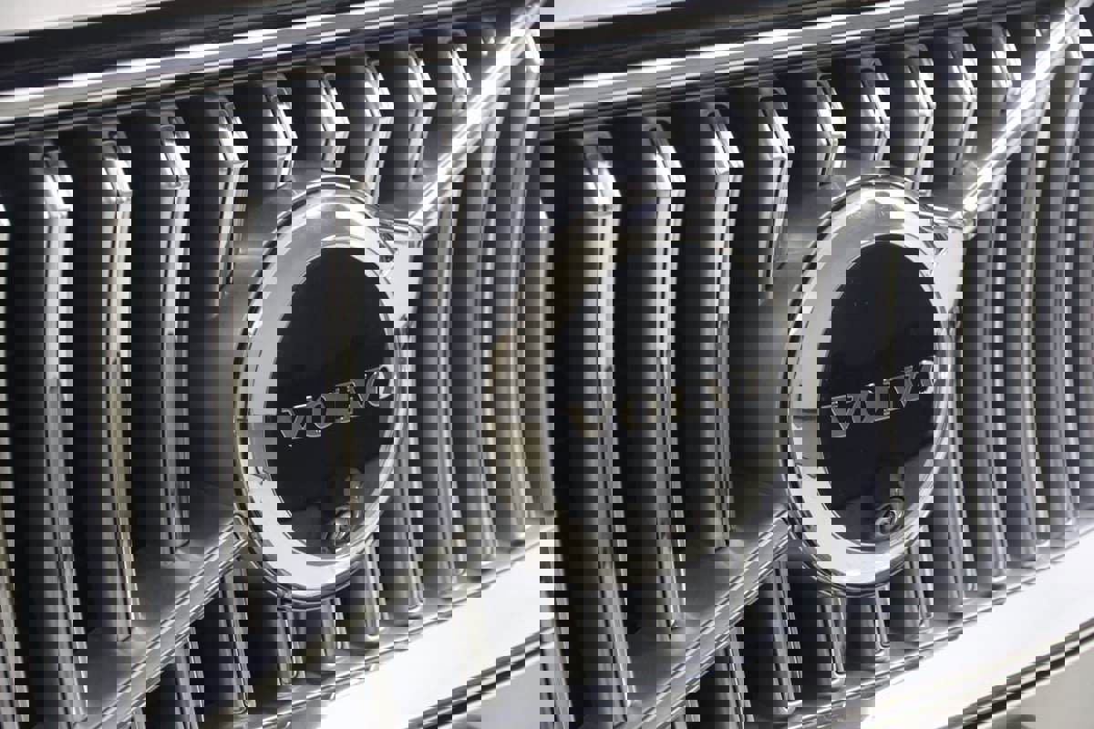 Used 2024 Volvo XC90 B5 Plus image 18