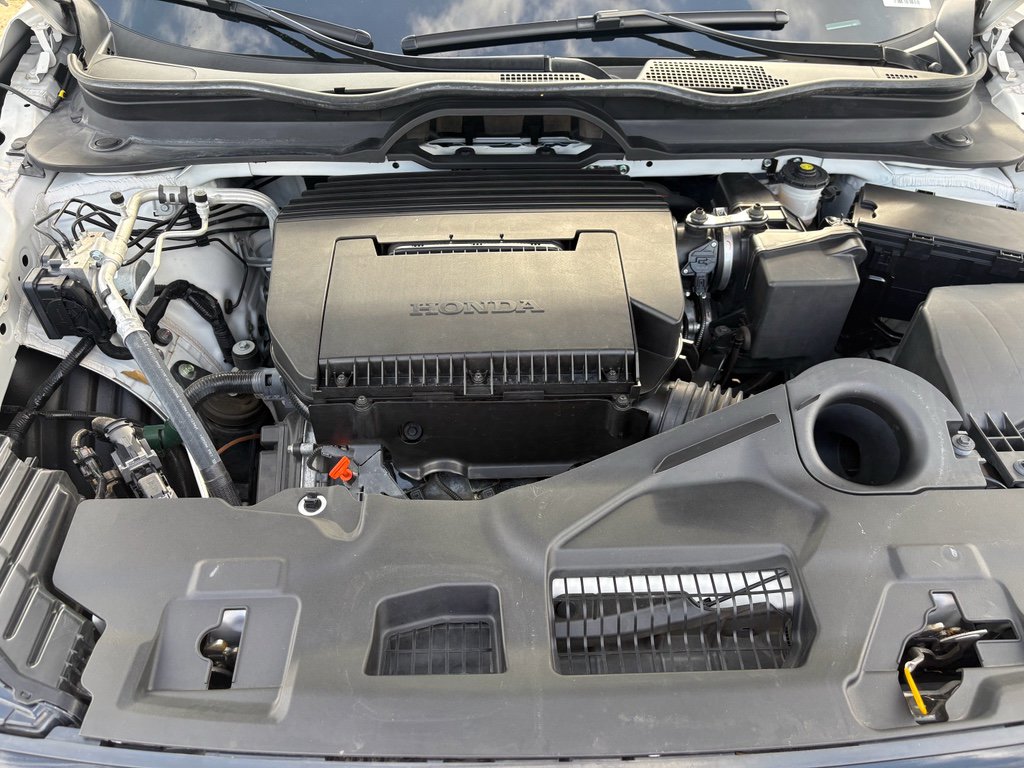 Certified 2023 Honda Pilot Sport image 29