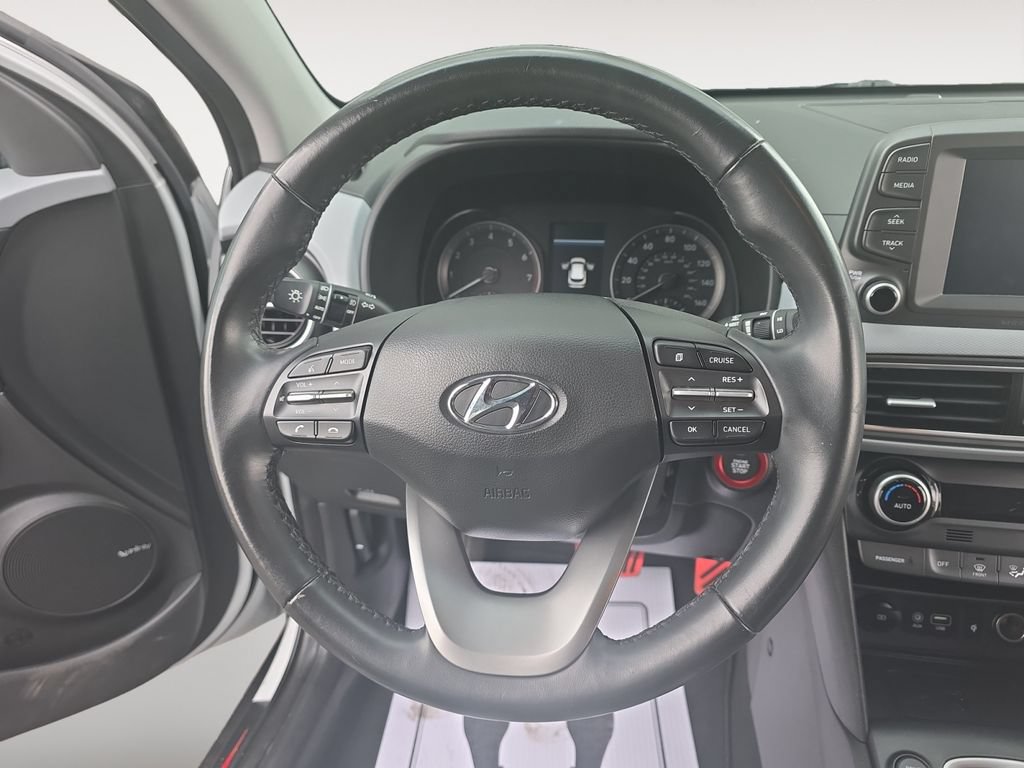 Used 2021 Hyundai Kona Limited w/ Cargo Package AWD/4WD image 11