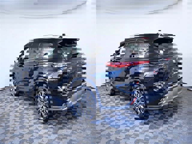 Used 2020 Toyota Highlander Platinum image 6