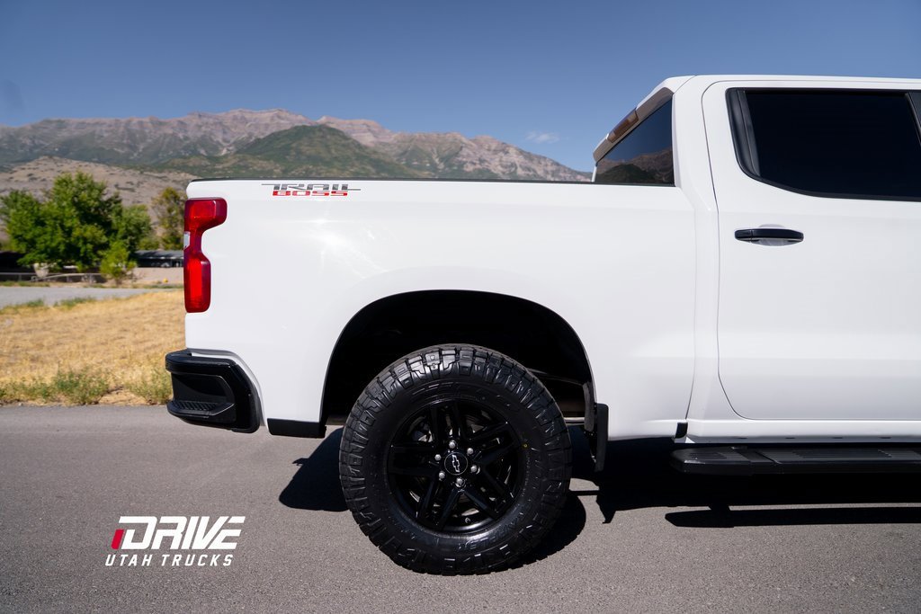 Used 2023 Chevrolet Silverado 1500 LT Trail Boss w/ Protection Package image 12
