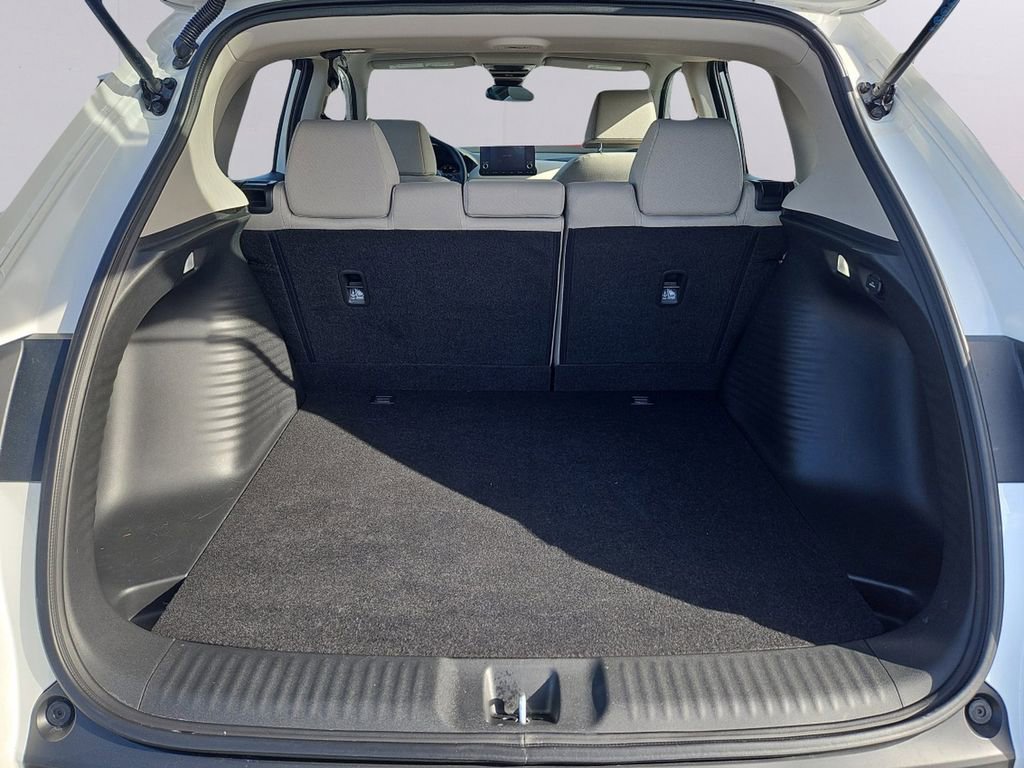 Certified 2025 Honda HR-V LX image 27