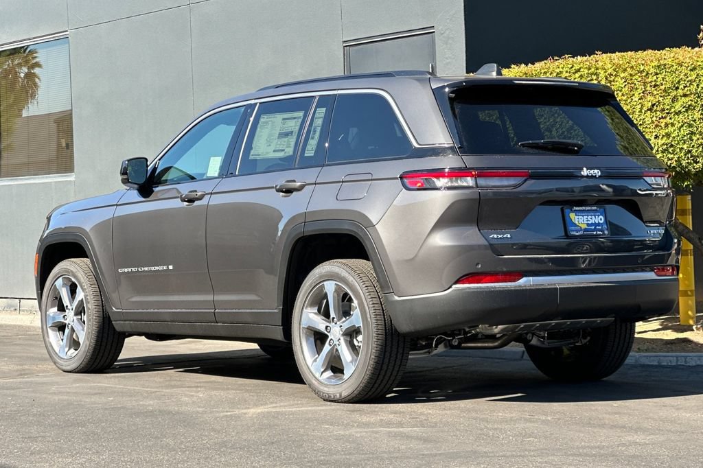 New 2026 Jeep Grand Cherokee Limited AWD/4WD image 6