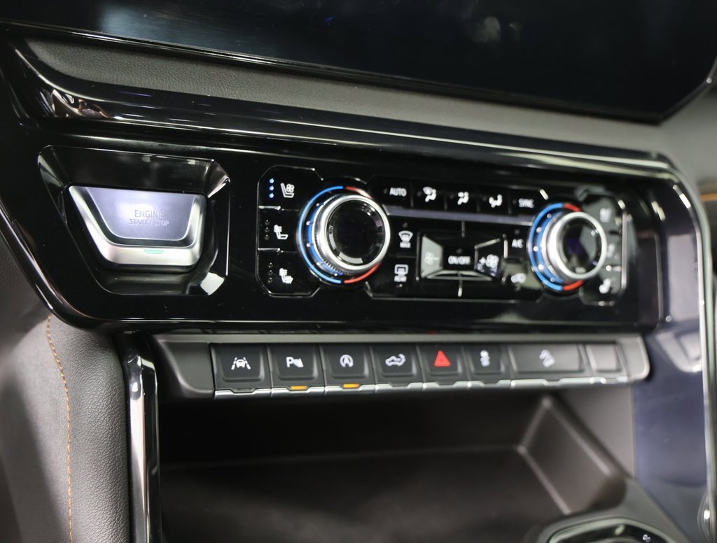 Certified 2024 GMC Sierra 1500 AT4 w/ Technology Package image 17